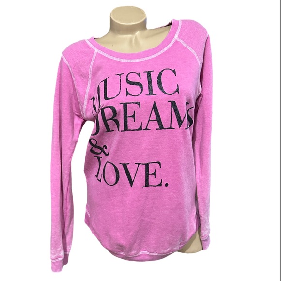 Chaser Top Chaser Music Dreams Love Sweatshirt Sparkle Pink Small NWOT - Picture 2 of 3